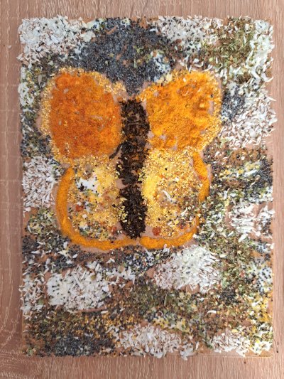 Zajęcia plastyczne - mozaiki z artykułów spożywczych